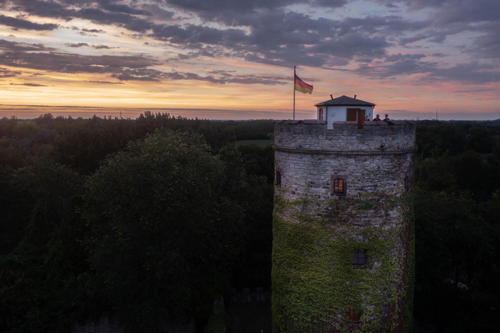Hotel Schloss Schkopau Exterior foto